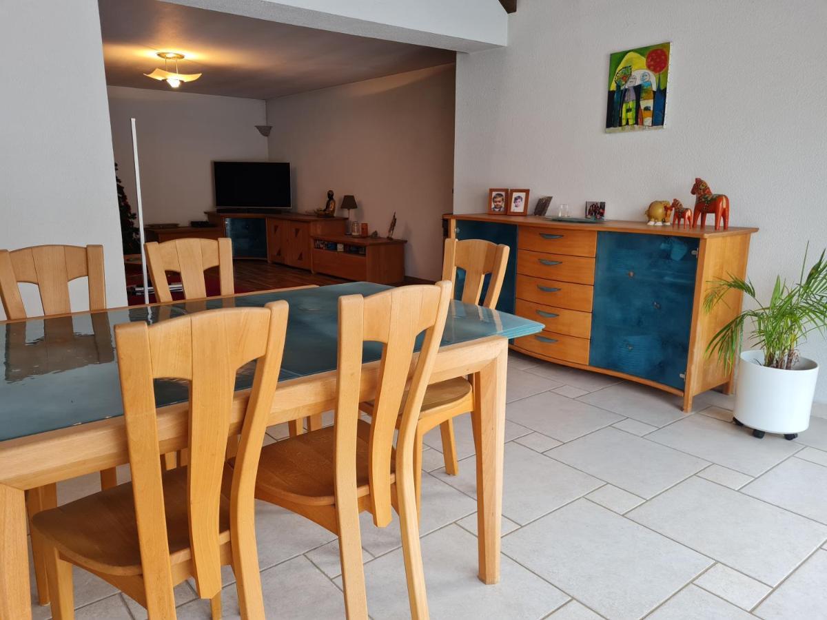 Repos Rouge-Plaisir Au Milieu Des Chevaux Apartment Kembs Bagian luar foto